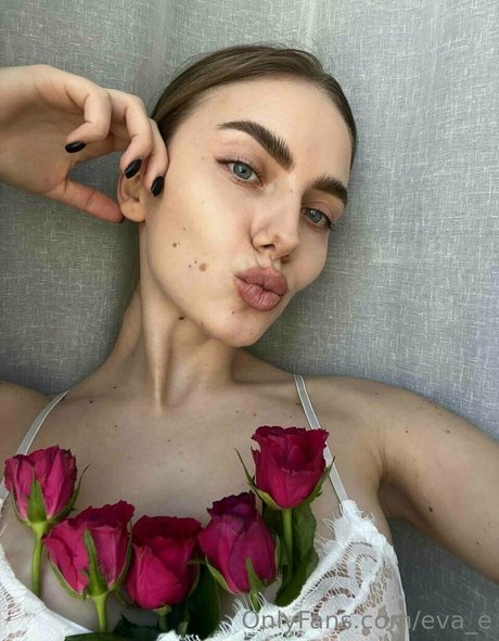 eva e トップモデル 写真