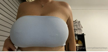 Hayley Aurisch トップスター 写真