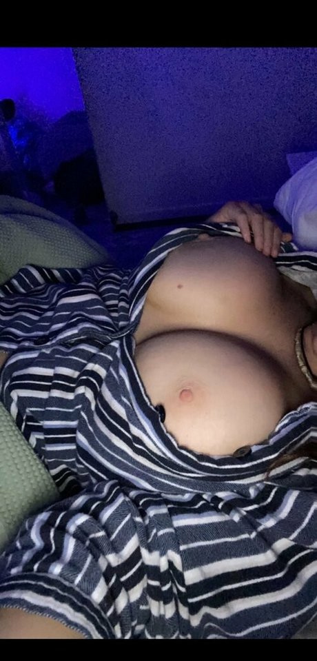 ビキニプリンセスオンリーファンズ 美しいポルノ 写真