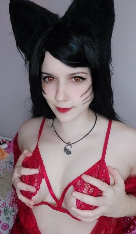 Megumi Vettel ポルノモデル 写真