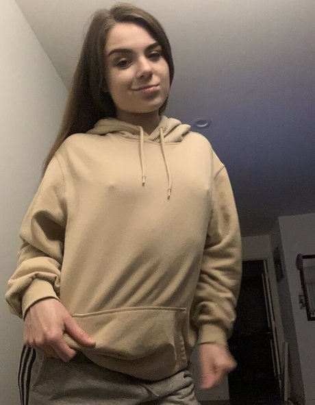 カムフィートオンリーファンズ 無料裸 写真