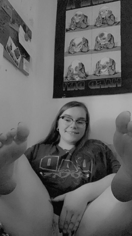 18歳のオンリーファンズ アダルト無料 画像