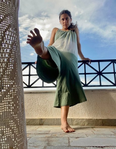 loseranayt ヌードのポルノスター 写真