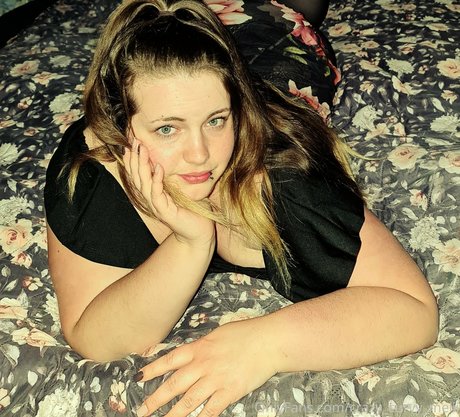 ワックスオンリーファン 無料ポルノ 画像