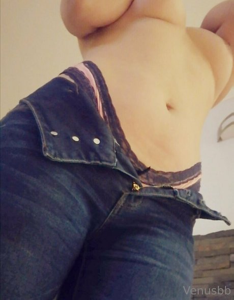 venusbigbooty 裸の女優 ギャラリー