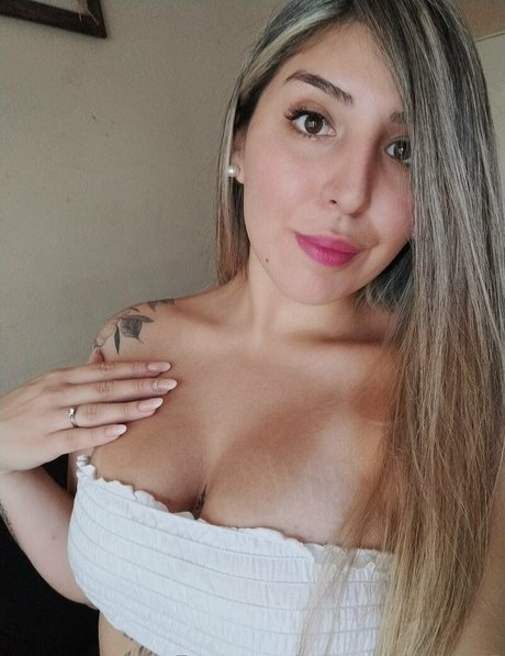 ゲイのチンポオンリーファンズ 無料 画像