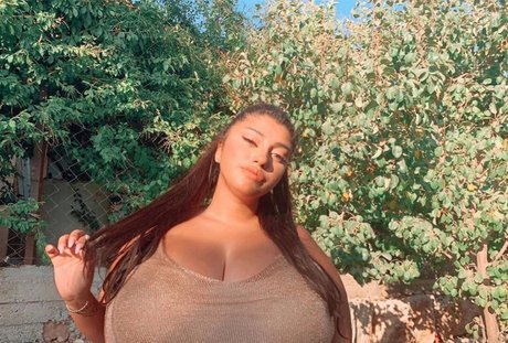 熟女オナニーオンリーファンズ ヌード 画像