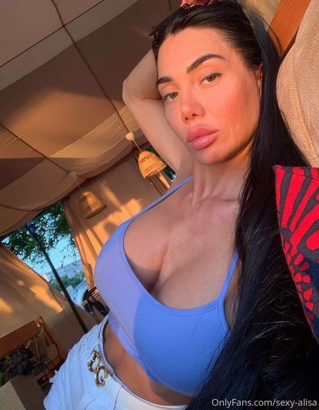 太った足のオンリーファンズ エロチック ギャラリー