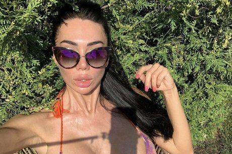 フィットネス熟女オンリーファンズ 美しい裸 写真