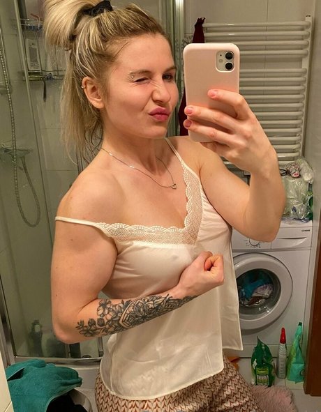 bicepgirl 美しい女優 アーカイブ