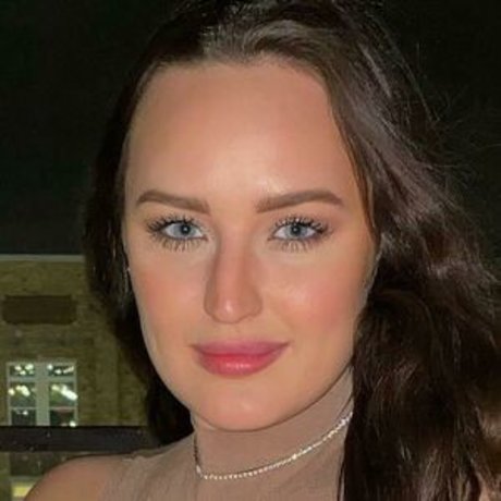 AlexxBerggren 裸のポルノスター アーカイブ