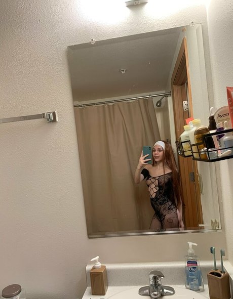 曲線美のxxx オンリーファンズ ホットセクシー ギャラリー