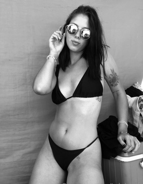 POVオンリーファン 無料裸 画像