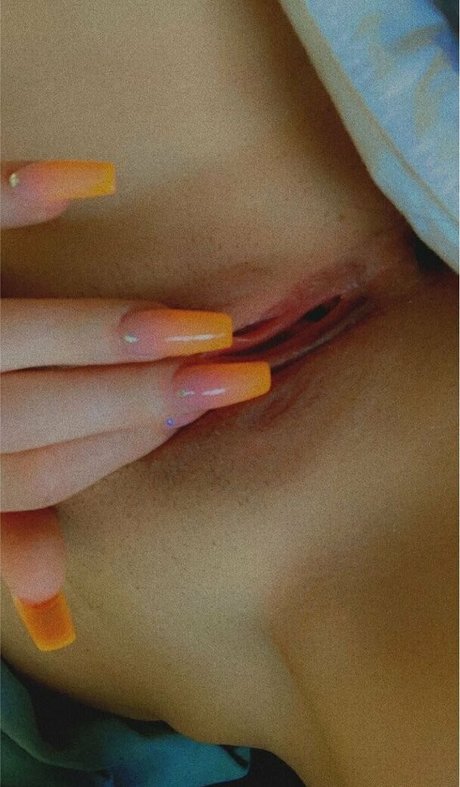 成熟したラテン系オンリーファンズ えろた 画像