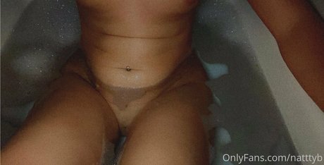 natttyb ホットモデル 写真