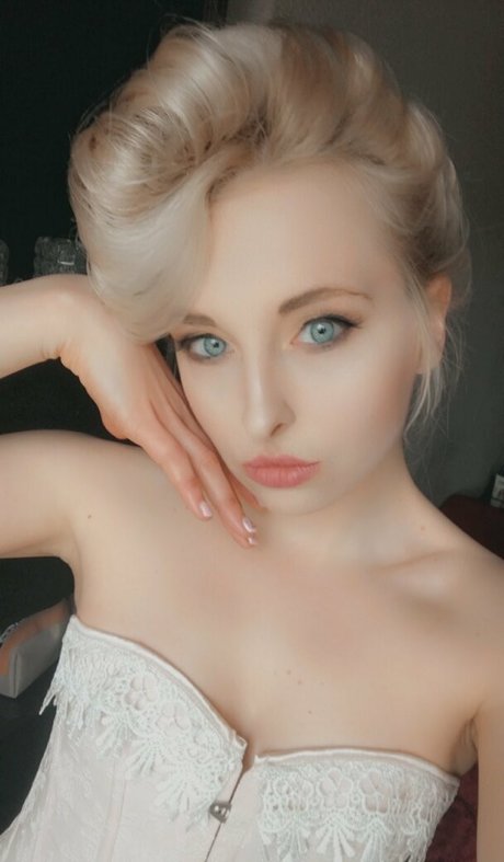 poeticminx セックスポルノスター ギャラリー