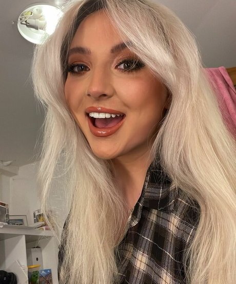 BBCオーガズムオンリーファンズ アート裸 画像