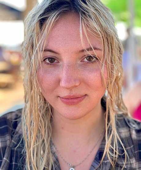 カウガール POV オンリーファンズ ポルノグラフィック アーカイブ