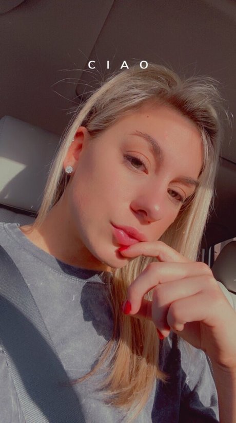 Lauren Janneck かわいいポルノスター 写真