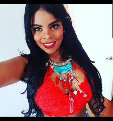 Rihanna Miller アダルト女優 写真