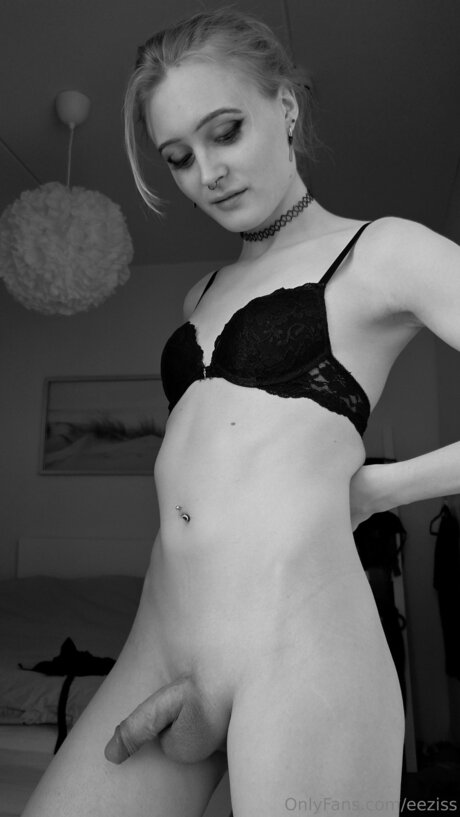 eeziss HD女優 写真