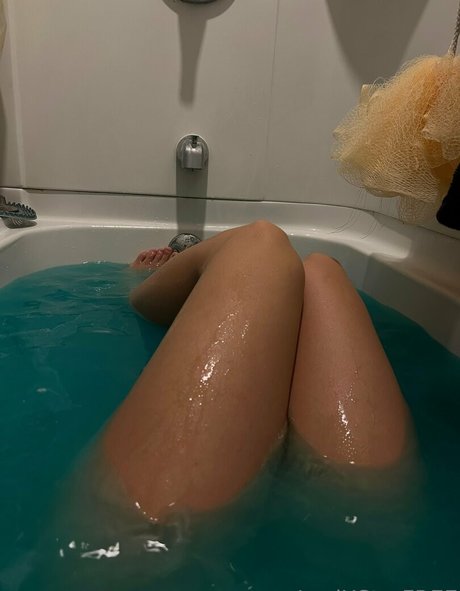 lexistarfree 裸のスター 写真