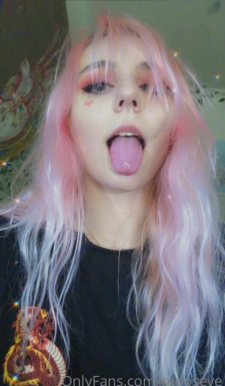 ジャークオンリーファンズ 裸 ギャラリー