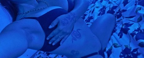 vampy alicia ヌードのポルノスター 写真