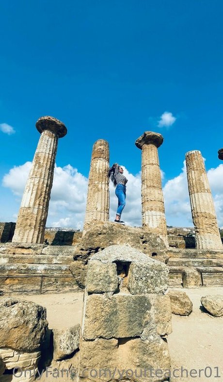 赤毛の3P オンリーファンズ ポルノ 画像