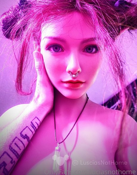 luciasnothome 素敵なモデル ギャラリー