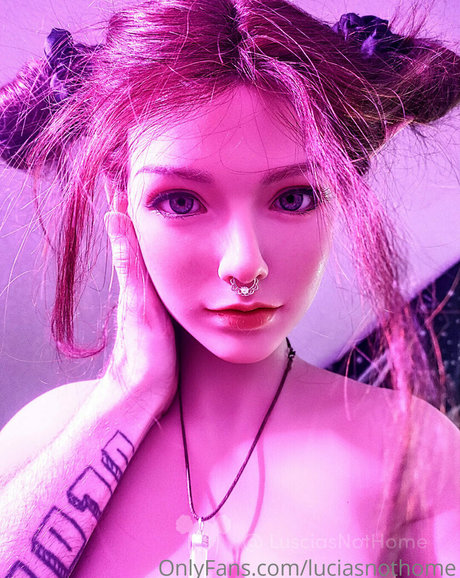 LGBTオンリーファン 裸 ギャラリー