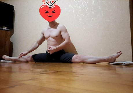 マッサージセラピストオンリーファンズ アートポルノ 写真