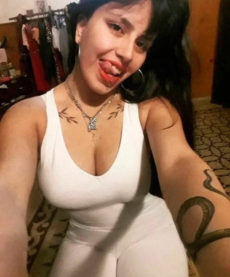 Meli Almada エロティックなスター 写真