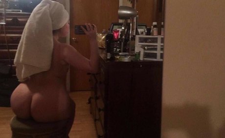 slumpedkat ポルノスター 美しい 画像