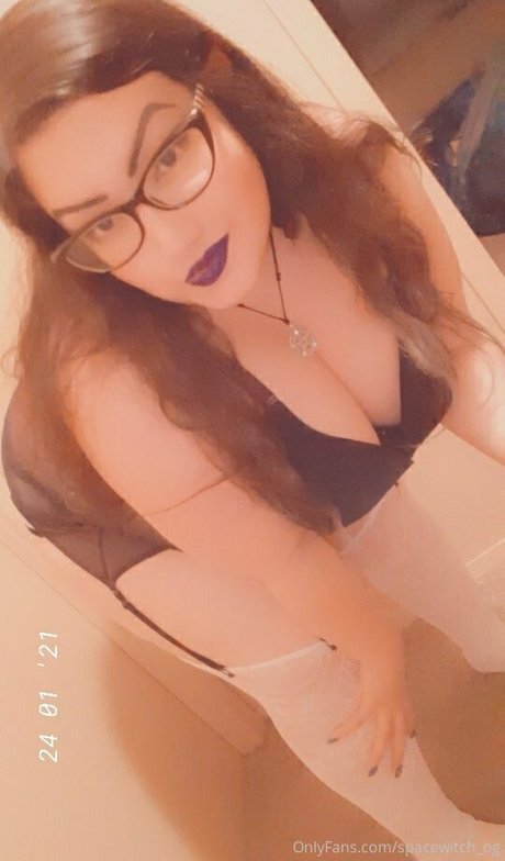 spacevvitch666 ホットスター 写真