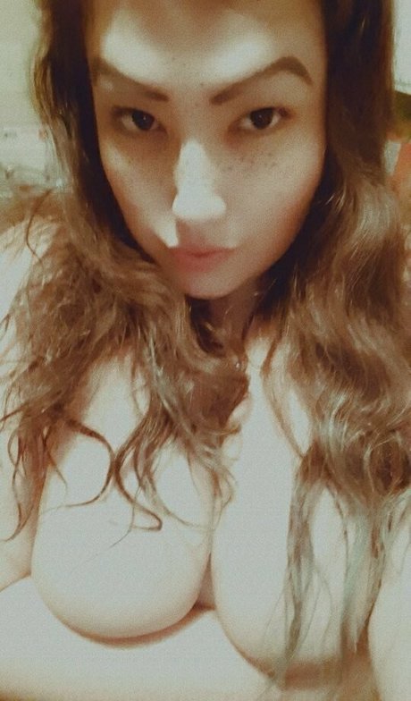 spacevvitch666 かわいいモデル 写真