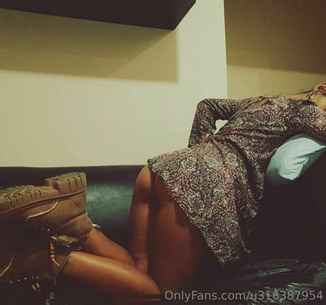 tammylatinblood ポルノスター 裸 画像