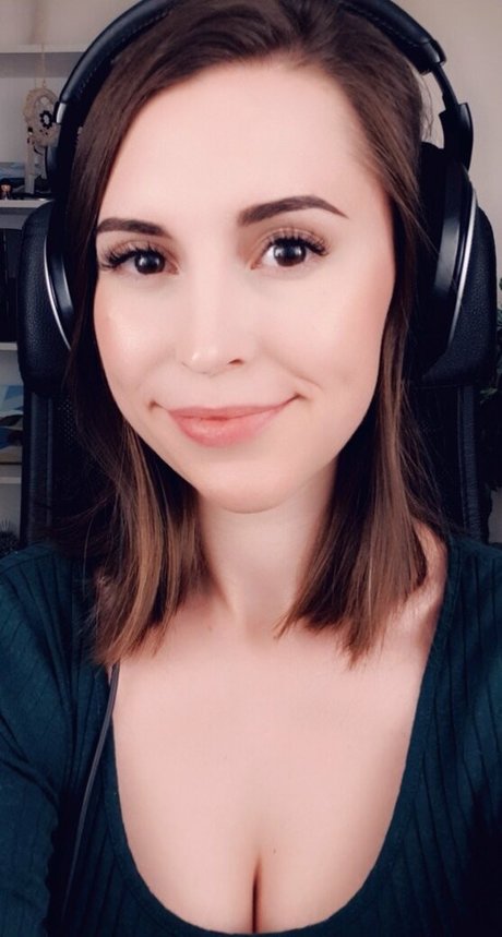 Armorra ポルノモデル ギャラリー