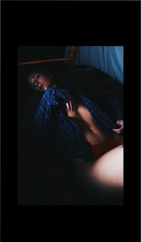 thisominouslife 高品質スター 写真