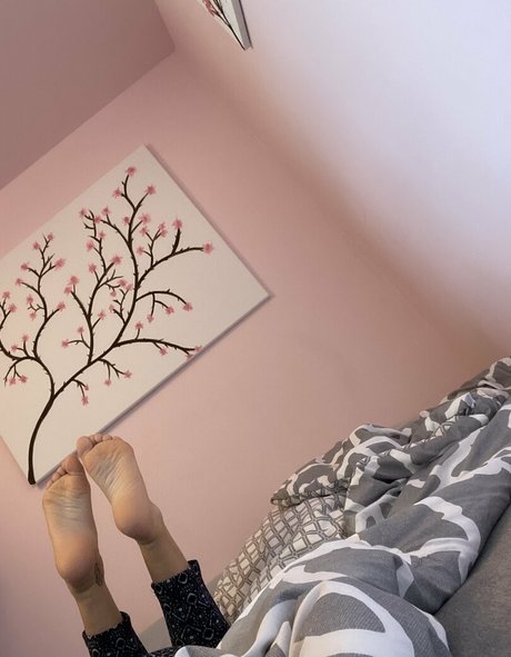 goddessvalentinaaa ヌードのポルノスター 写真