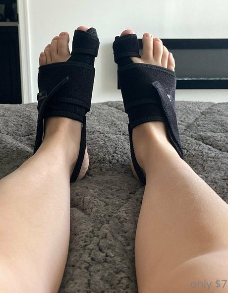 goddessvalentinaaa アートスター 画像