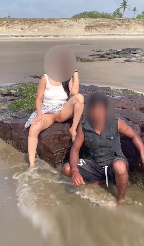 フェラチオ ティーン オンリーファンズ 美しい裸 画像