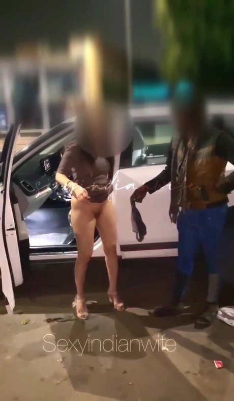 Sexyindianwife 無料モデル ギャラリー