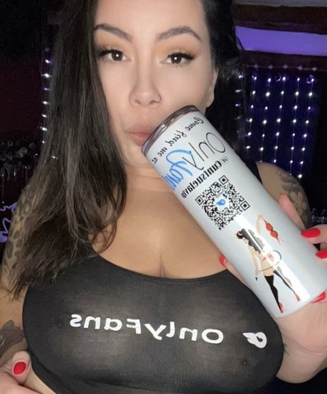 Cuntsuela HD女優 写真