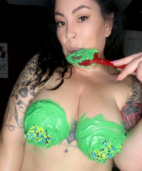 Cuntsuela ポルノスター 写真