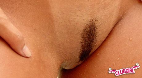 金髪の筋肉オンリーファンズ アートxxx ギャラリー