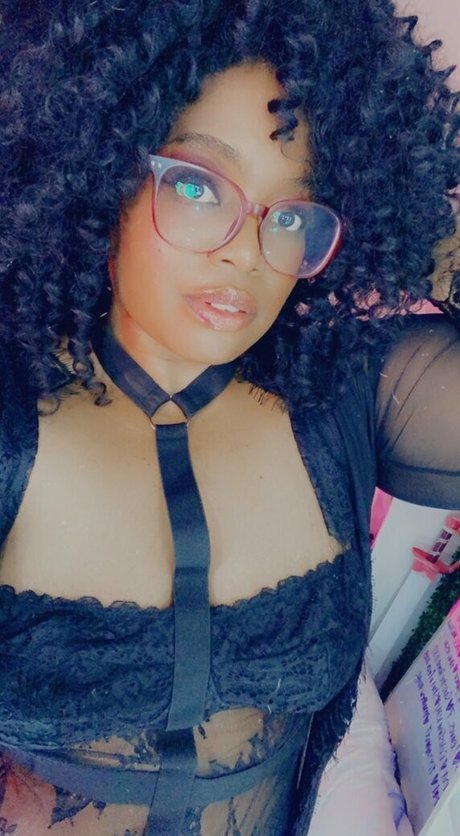 ssbbw オンリーファンズ ヌード ギャラリー