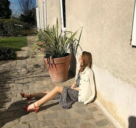 Juliet Searle アダルトスター ギャラリー