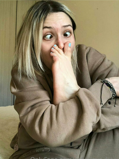 sofyainys free ポルノスター エロティック 写真