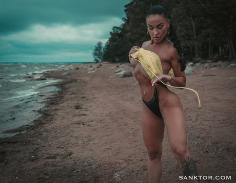 巨乳オナニーオンリーファンズ えろ 画像